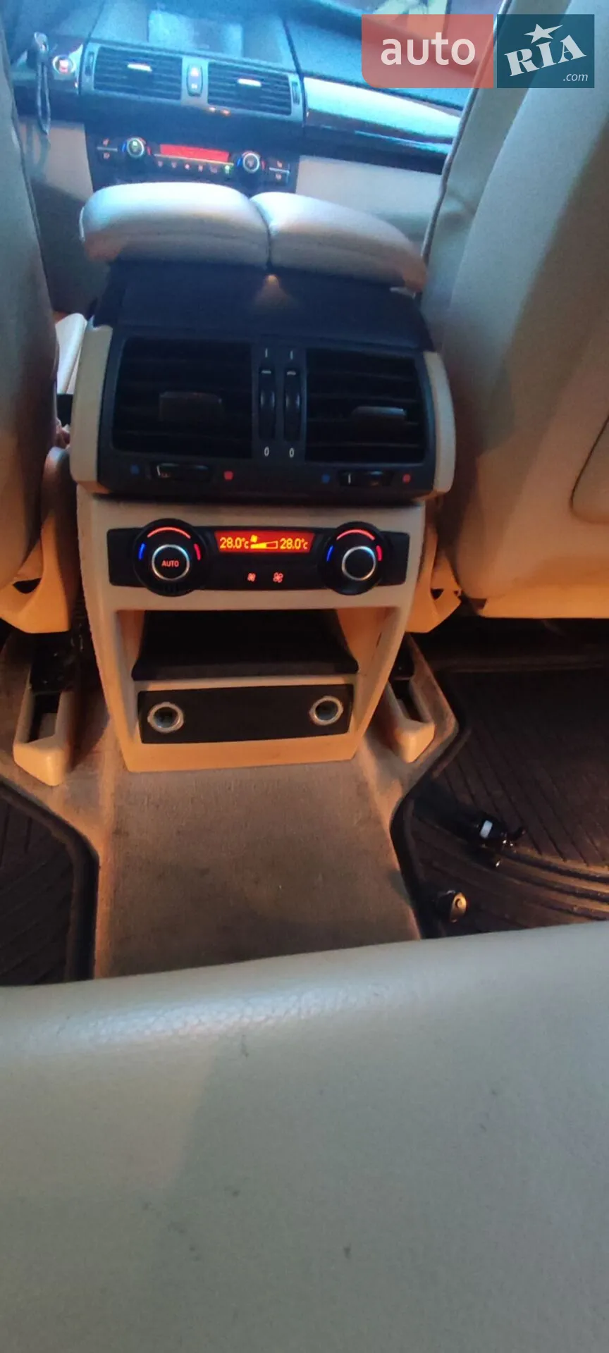 2011 BMW X5 - мініатюра 11
