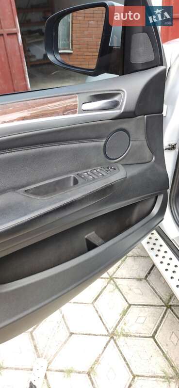 Внедорожник / Кроссовер BMW X5 2008 в Ахтырке