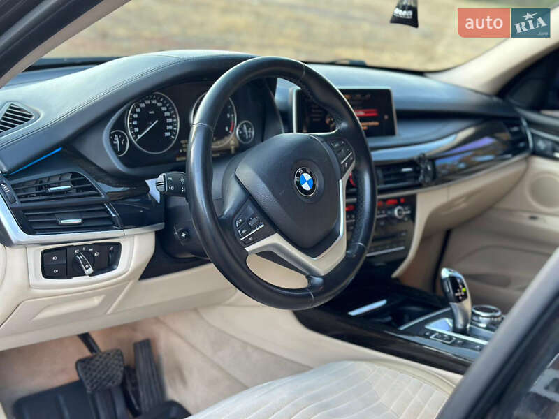 Позашляховик / Кросовер BMW X5 2014 в Черкасах
