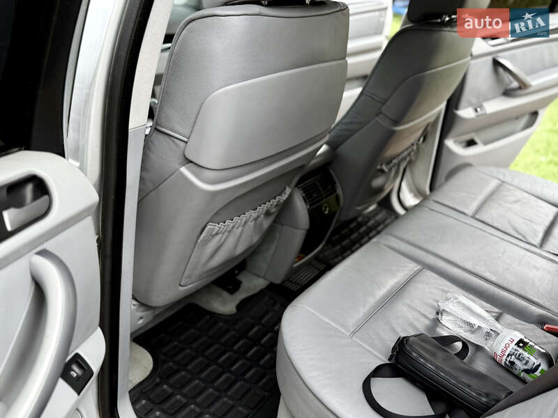 Внедорожник / Кроссовер BMW X5 2004 в Каменке-Бугской