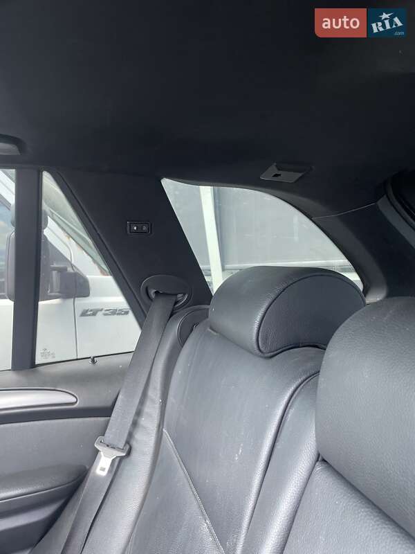 Внедорожник / Кроссовер BMW X5 2004 в Одессе