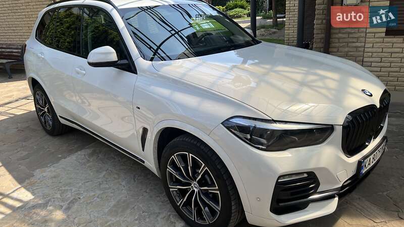 Внедорожник / Кроссовер BMW X5 2019 в Черкассах