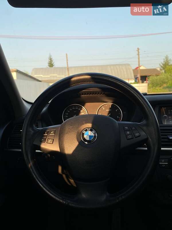 Позашляховик / Кросовер BMW X5 2013 в Новоселиці