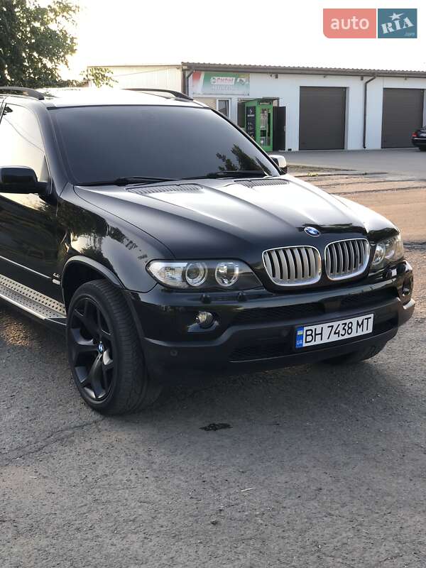Внедорожник / Кроссовер BMW X5 2005 в Одессе