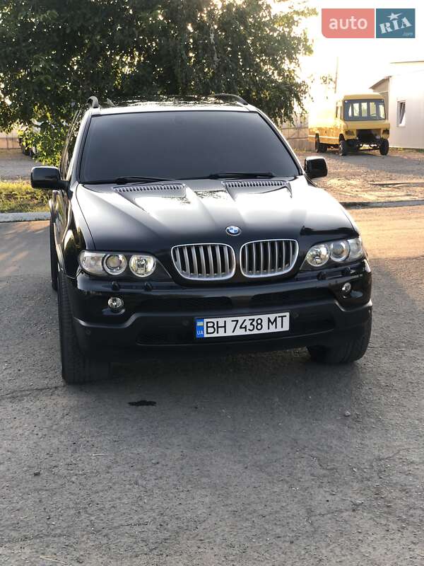 Внедорожник / Кроссовер BMW X5 2005 в Одессе