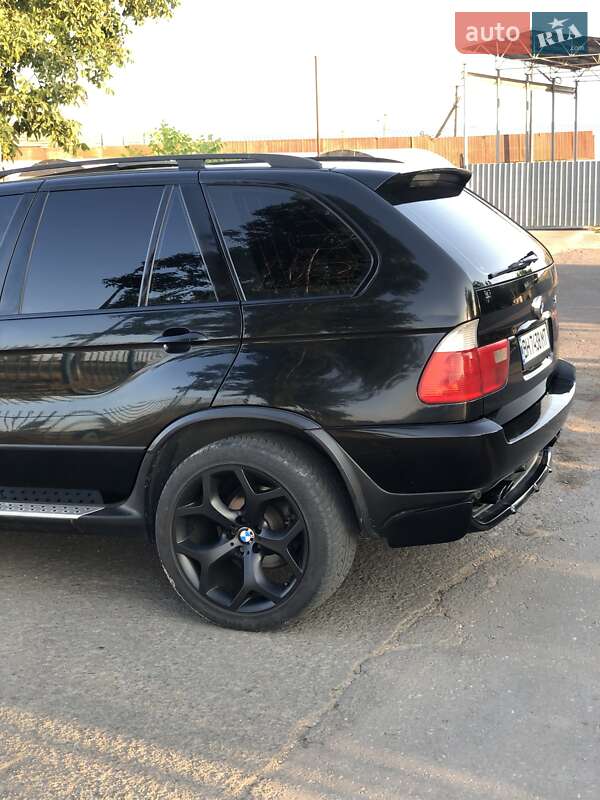 Внедорожник / Кроссовер BMW X5 2005 в Одессе