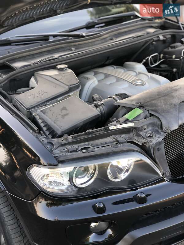 Внедорожник / Кроссовер BMW X5 2005 в Одессе