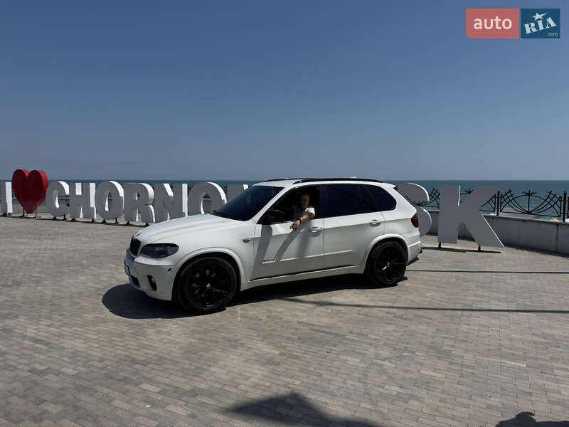 Внедорожник / Кроссовер BMW X5 2010 в Одессе