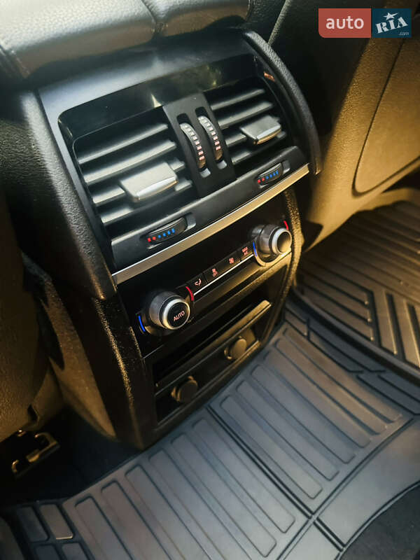 Внедорожник / Кроссовер BMW X5 2017 в Каменском