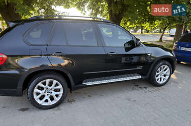 Внедорожник / Кроссовер BMW X5 2011 в Ужгороде