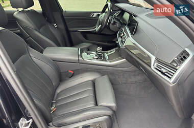 Внедорожник / Кроссовер BMW X5 2021 в 