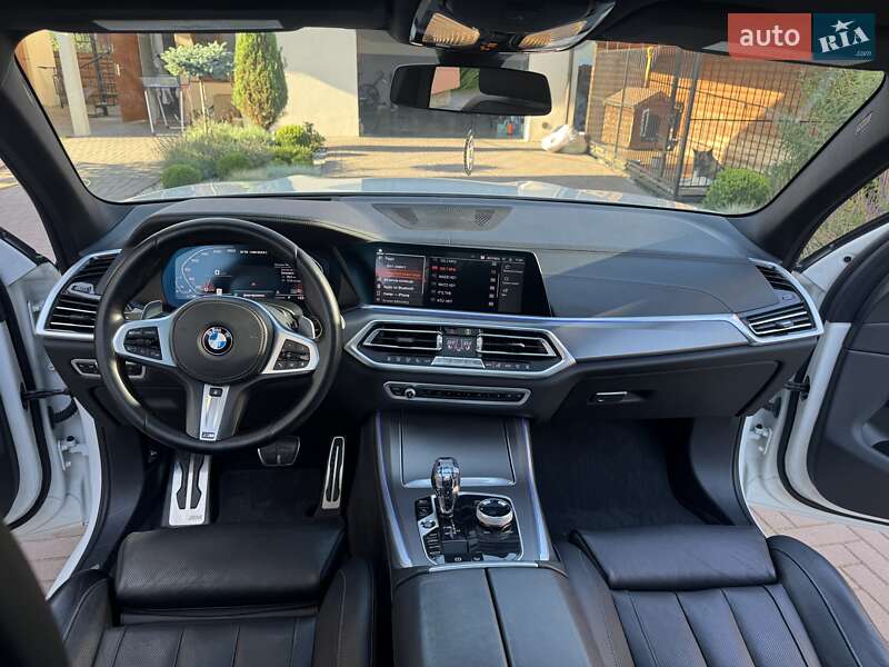 Внедорожник / Кроссовер BMW X5 2020 в Нововолынске