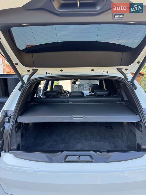 Внедорожник / Кроссовер BMW X5 2020 в Нововолынске