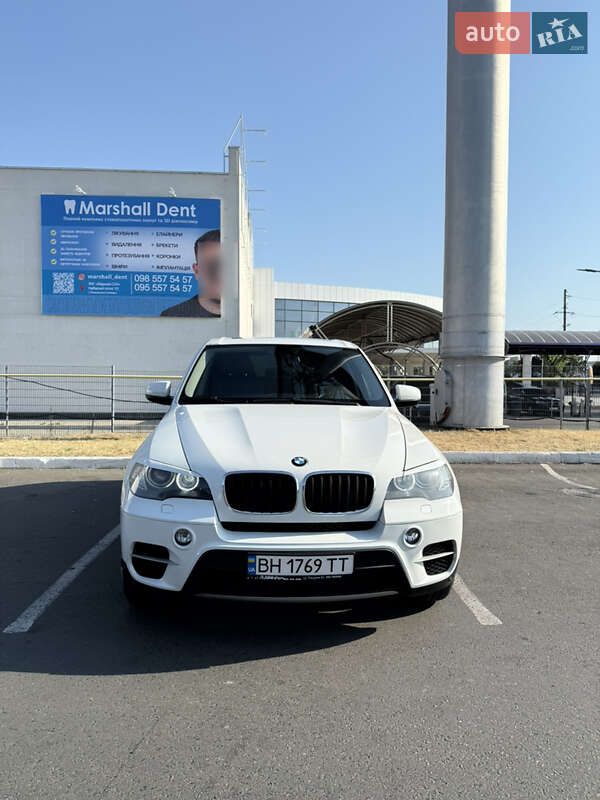 Внедорожник / Кроссовер BMW X5 2010 в Одессе фото 3 Внедорожник / Кроссовер BMW X5 2010 в Одессе