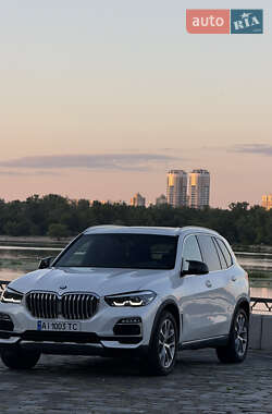 Внедорожник / Кроссовер BMW X5 2020 в 