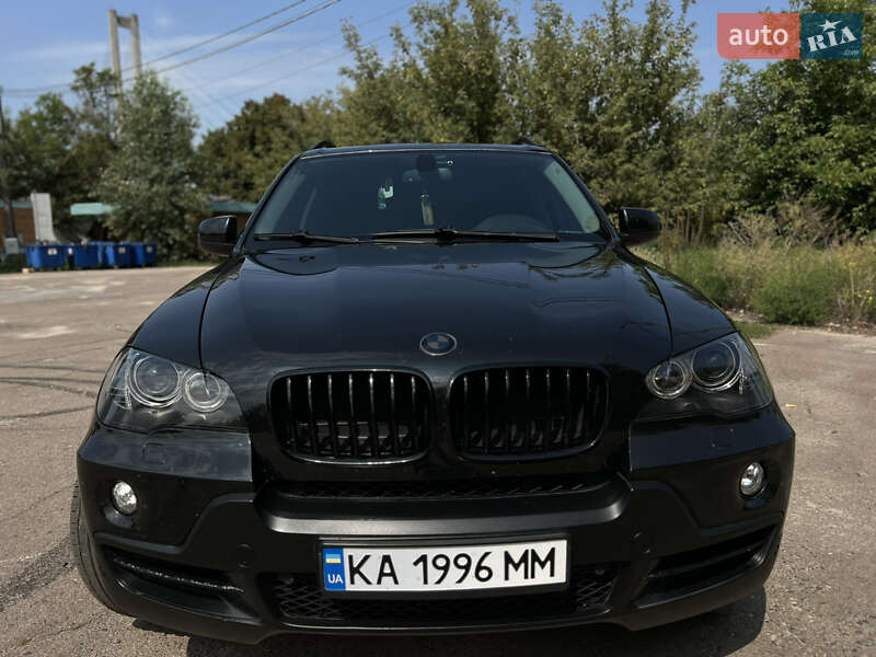 Внедорожник / Кроссовер BMW X5 2008 в Киеве