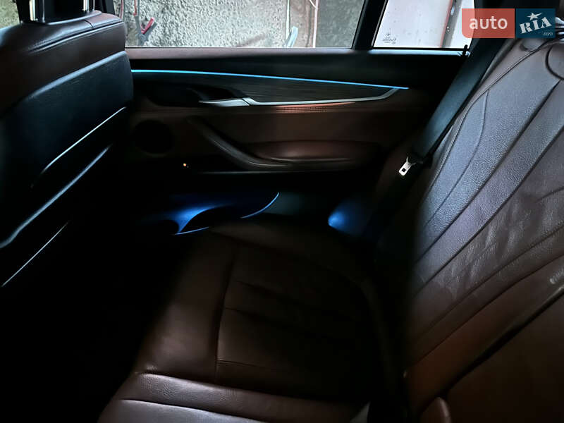 Внедорожник / Кроссовер BMW X5 2015 в Виннице