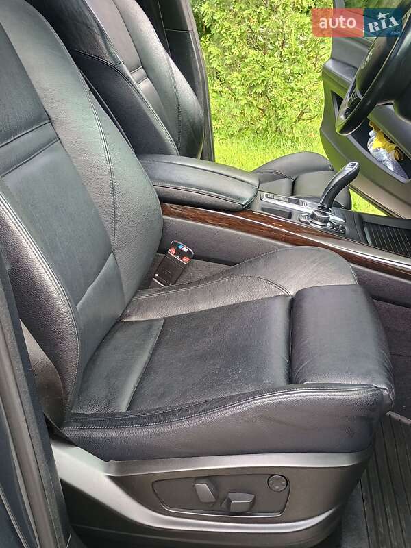 Внедорожник / Кроссовер BMW X5 2012 в Василькове