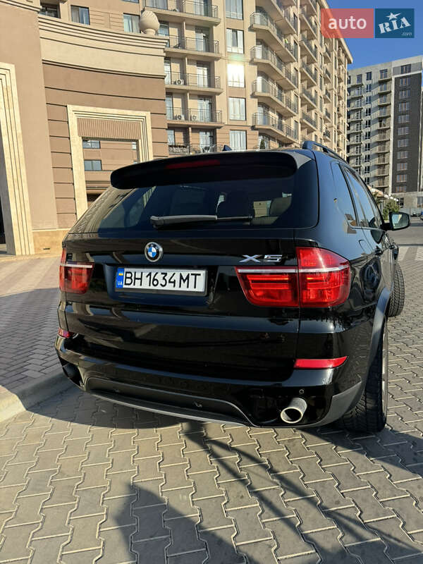 Внедорожник / Кроссовер BMW X5 2012 в Одессе