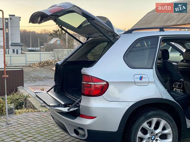 Внедорожник / Кроссовер BMW X5 2010 в Виннице