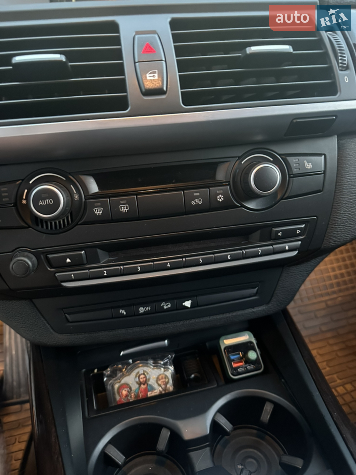 2012 BMW X5 - мініатюра 15