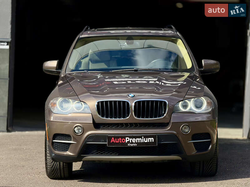 Позашляховик / Кросовер BMW X5 2011 в Харкові