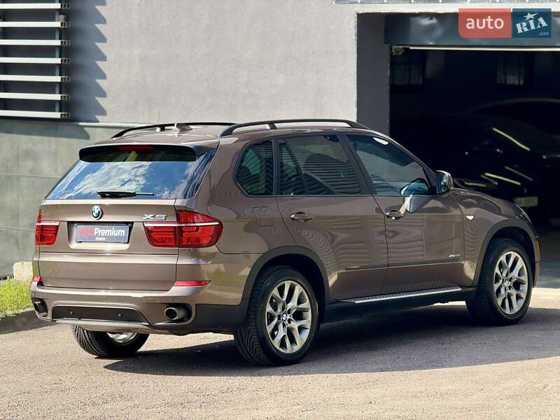 Позашляховик / Кросовер BMW X5 2011 в Харкові