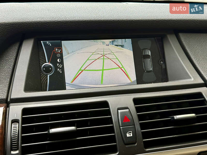 Позашляховик / Кросовер BMW X5 2011 в Харкові