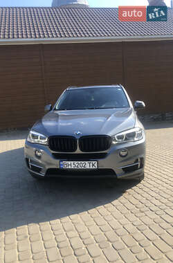 Внедорожник / Кроссовер BMW X5 2014 в Болграде