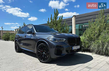 Внедорожник / Кроссовер BMW X5 2022 в Хмельницком