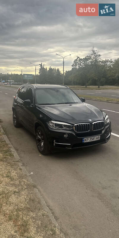 Внедорожник / Кроссовер BMW X5 2016 в Запорожье