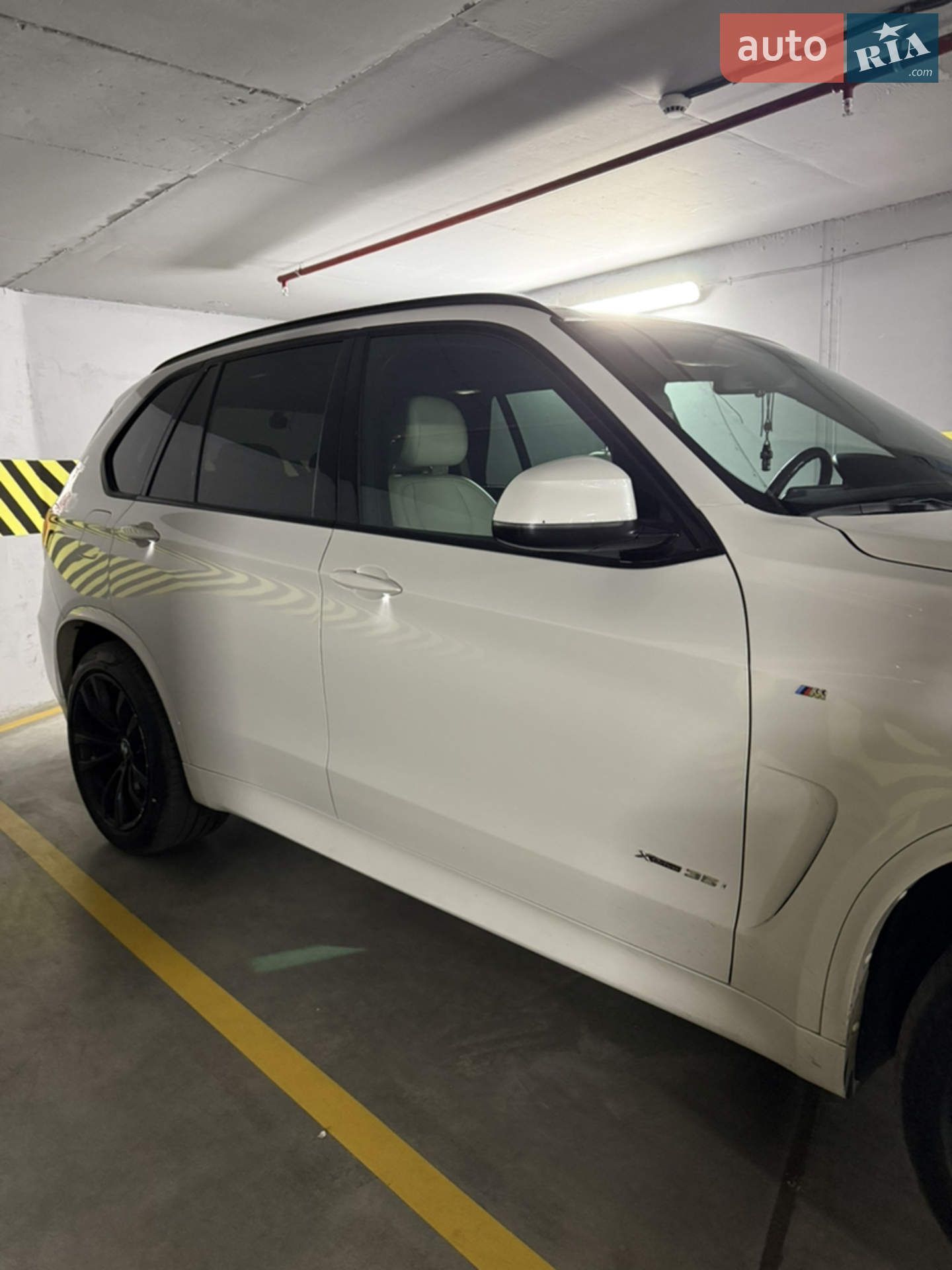 2017 BMW X5 - мініатюра 3