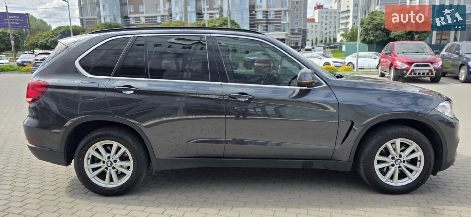 2016 BMW X5 - мініатюра 2