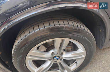 Внедорожник / Кроссовер BMW X5 2013 в 