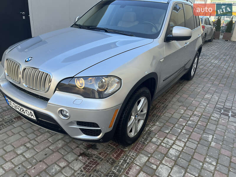 Внедорожник / Кроссовер BMW X5 2010 в Стрые