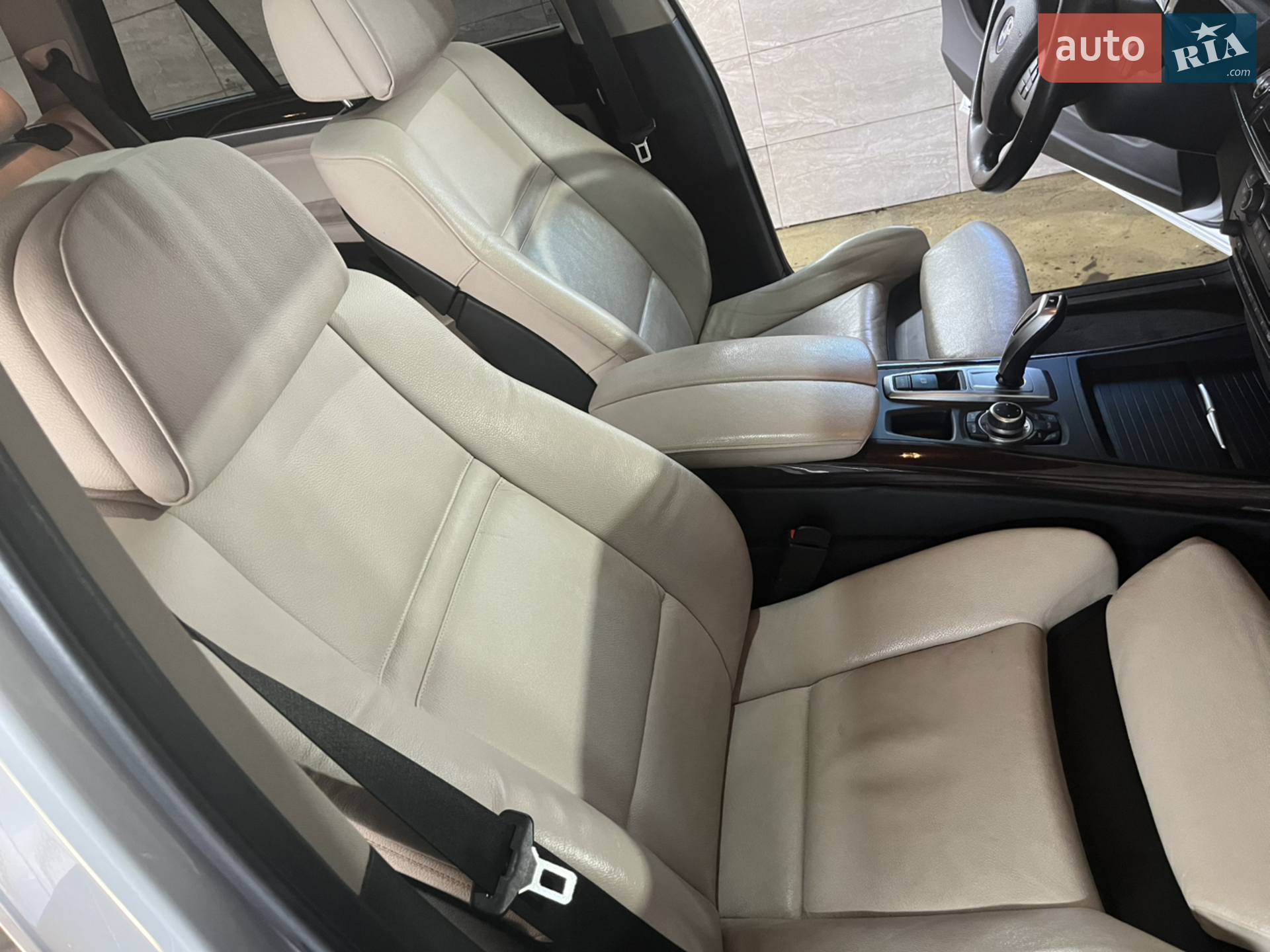 2010 BMW X5 - мініатюра 15