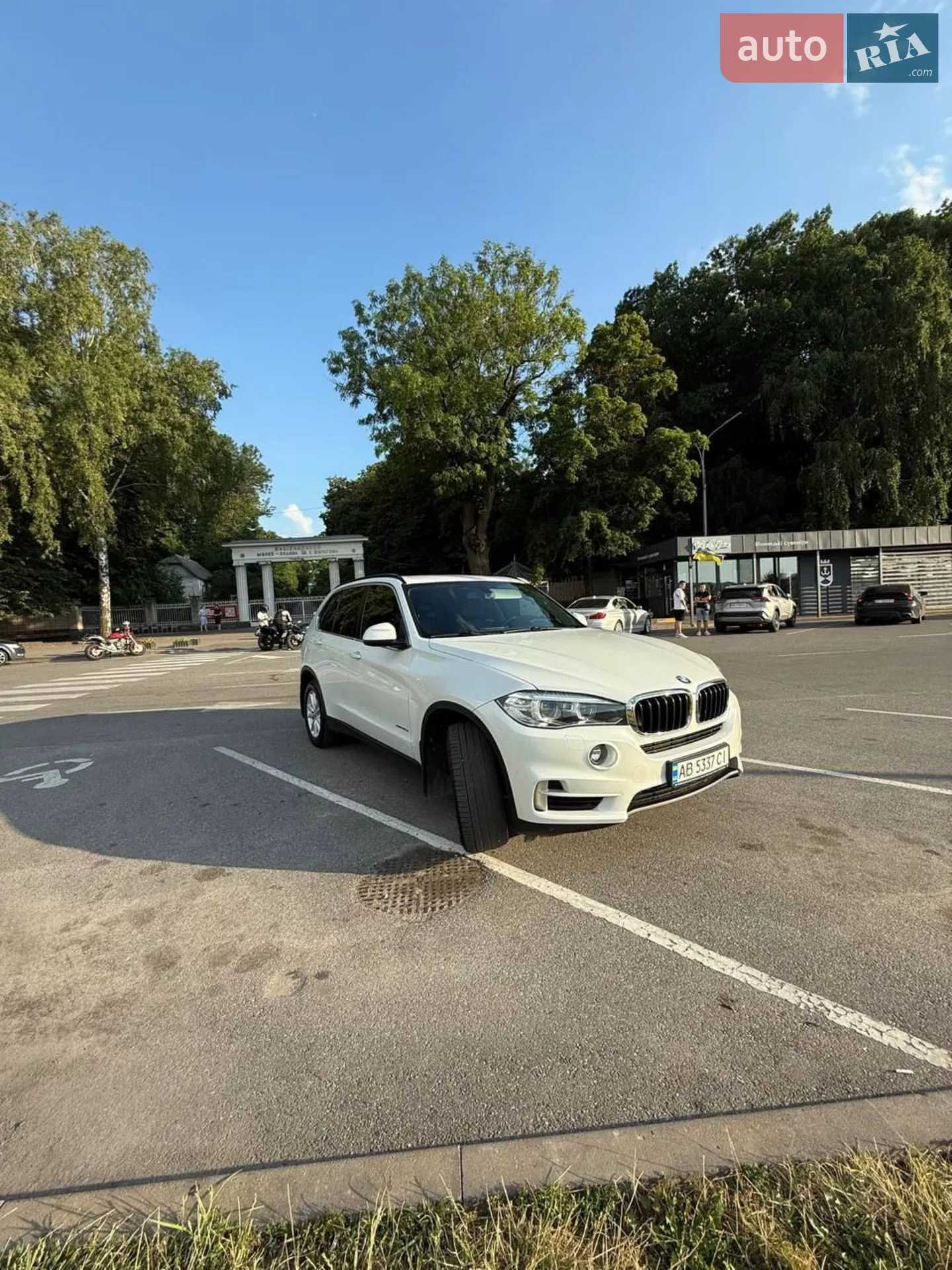 2016 BMW X5 - мініатюра 12