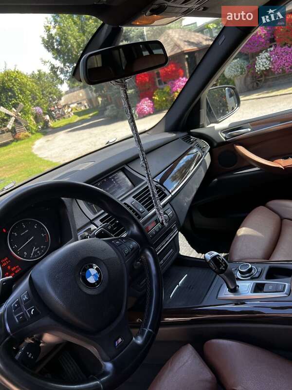 Внедорожник / Кроссовер BMW X5 2012 в Прилуках