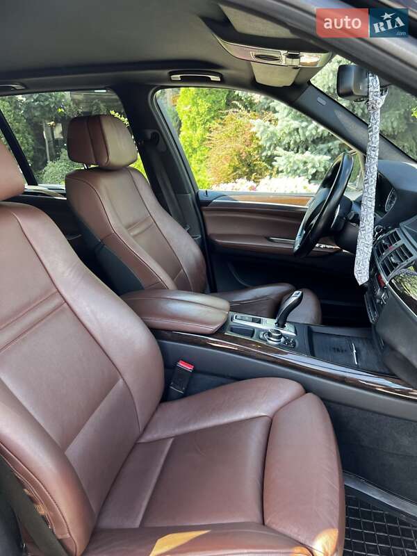 Внедорожник / Кроссовер BMW X5 2012 в Прилуках