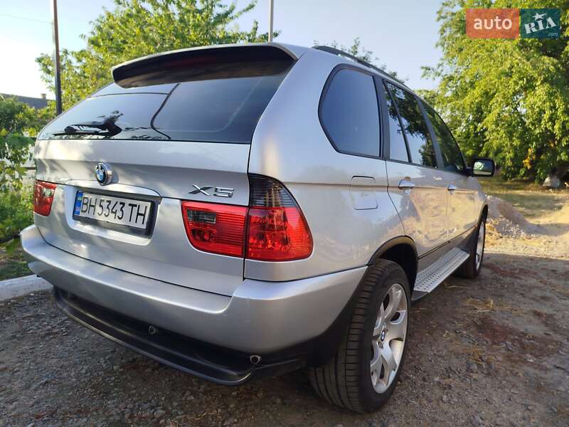 Внедорожник / Кроссовер BMW X5 2004 в Подольске