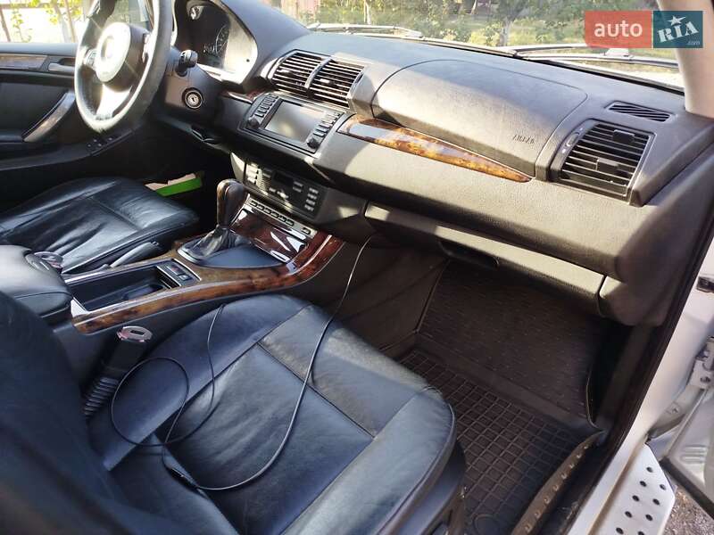 Внедорожник / Кроссовер BMW X5 2004 в Подольске