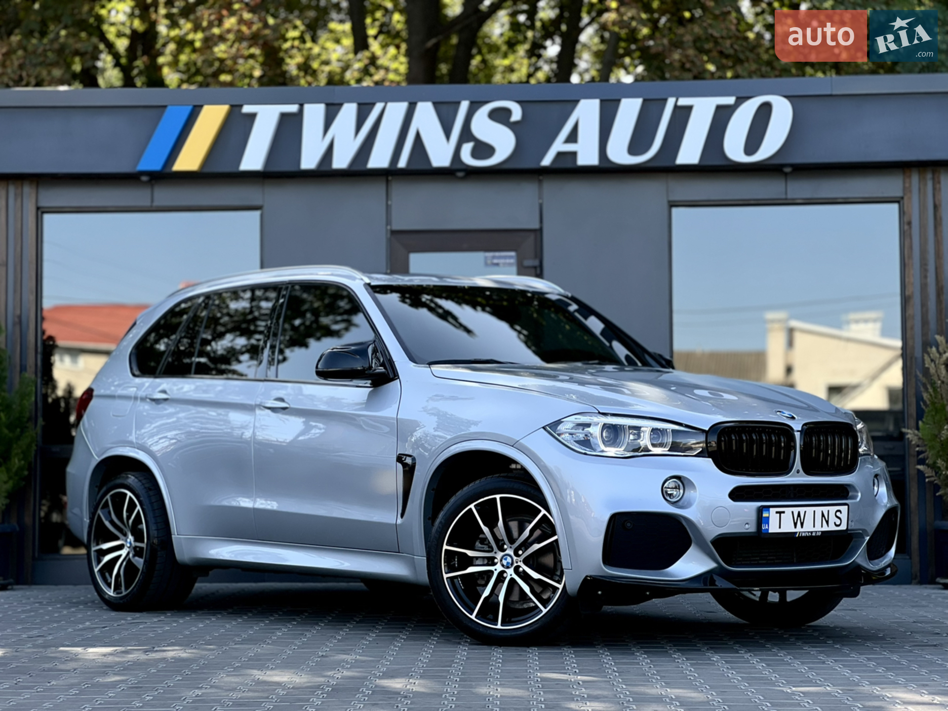 2017 BMW X5 - мініатюра 17