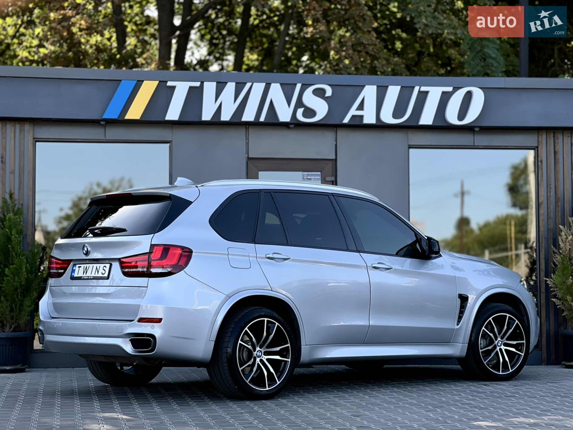 2017 BMW X5 - мініатюра 20