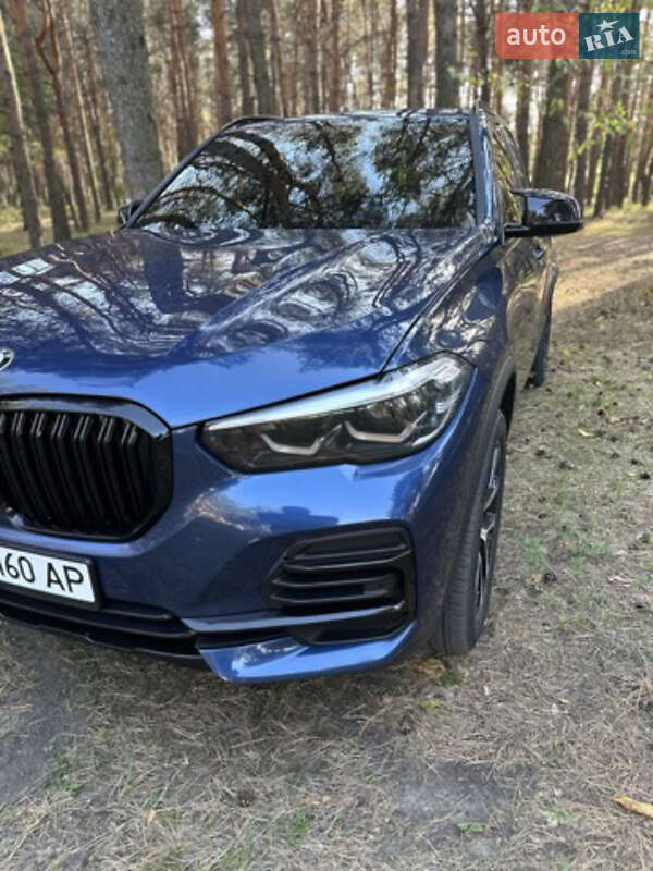 Внедорожник / Кроссовер BMW X5 2022 в Каменском