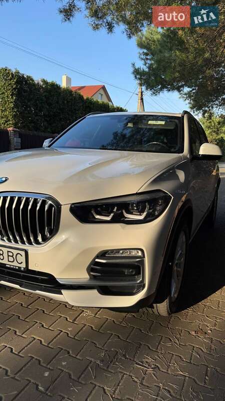 Позашляховик / Кросовер BMW X5 2020 в Луцьку