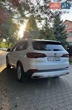 Позашляховик / Кросовер BMW X5 2020 в Луцьку