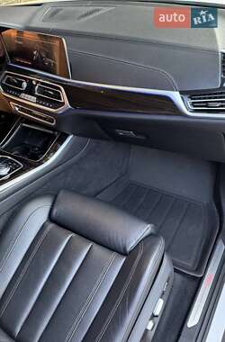 Позашляховик / Кросовер BMW X5 2020 в Луцьку