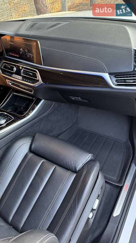 Позашляховик / Кросовер BMW X5 2020 в Луцьку