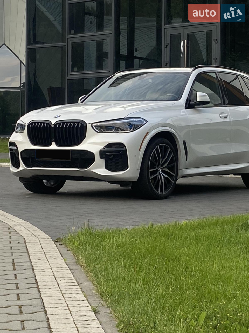 2022 BMW X5 - мініатюра 22