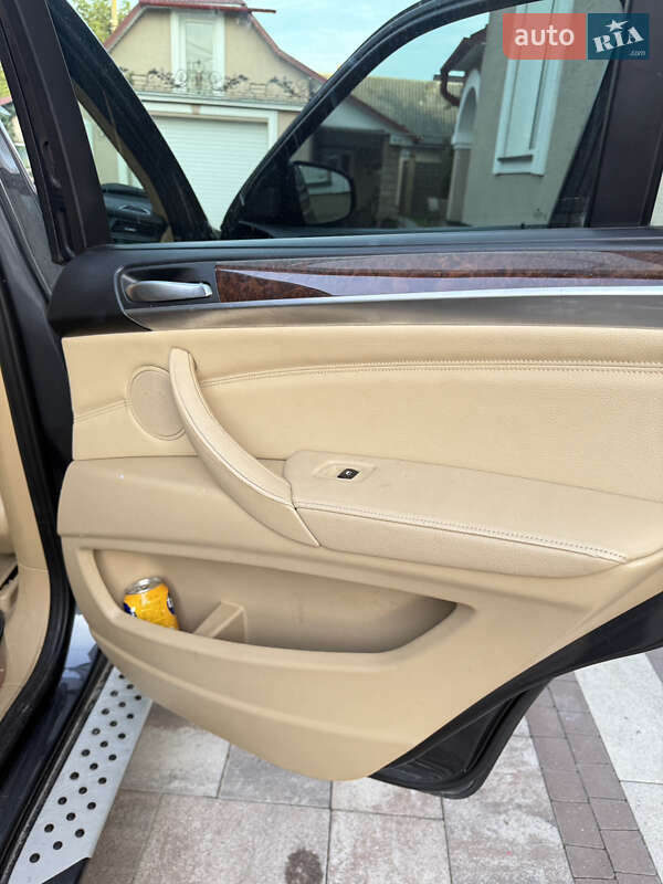 Внедорожник / Кроссовер BMW X5 2013 в Тернополе